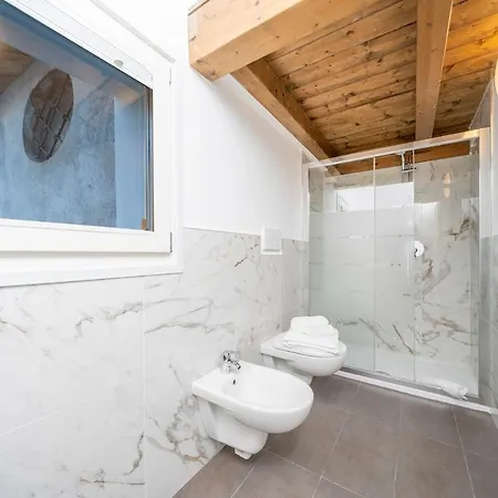 Elegance In Udine! Matteotti *