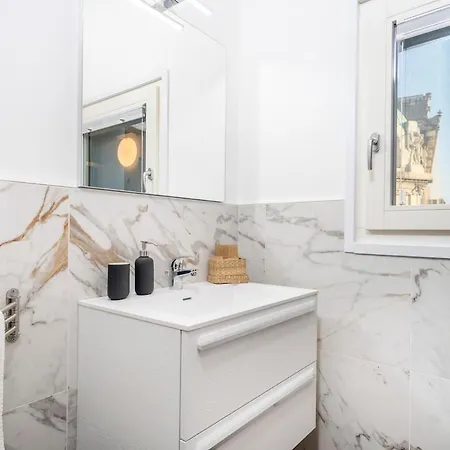 Elegance In Udine! Matteotti